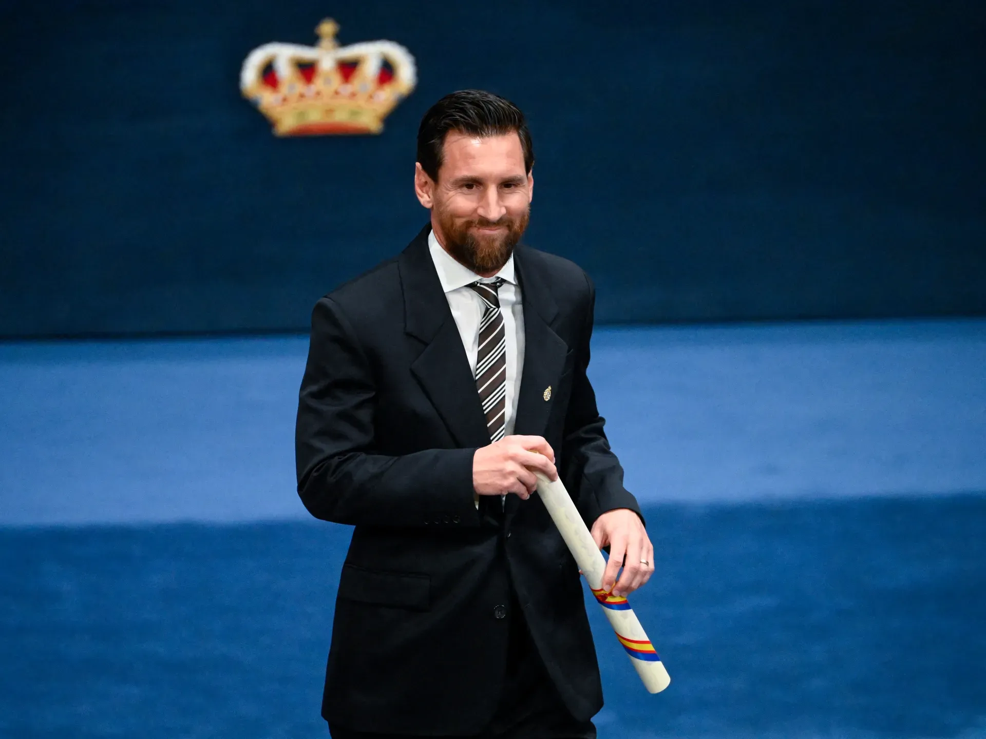 Moroccan Star Mehdi Benatia Questions Messi's Ballon d'Or Ranking